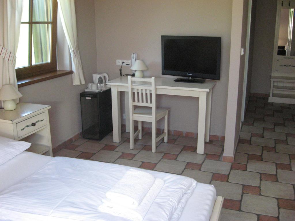 Penzion Malovany Osvetimany Room photo